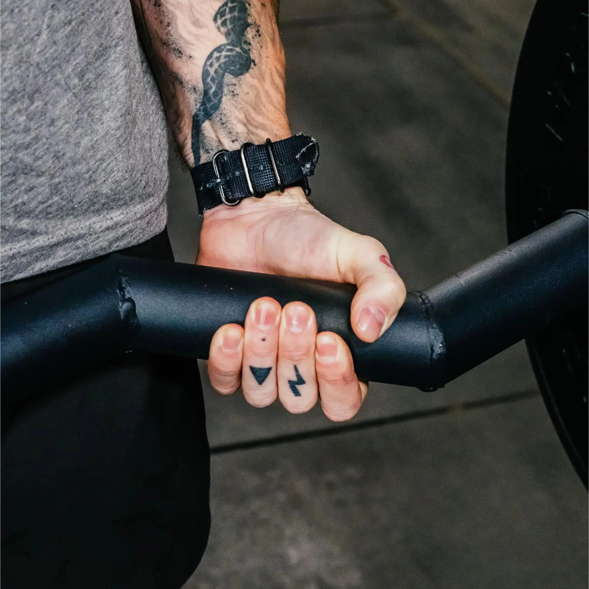 "La Gordita" EZ Curl Axle Bar - Image 12