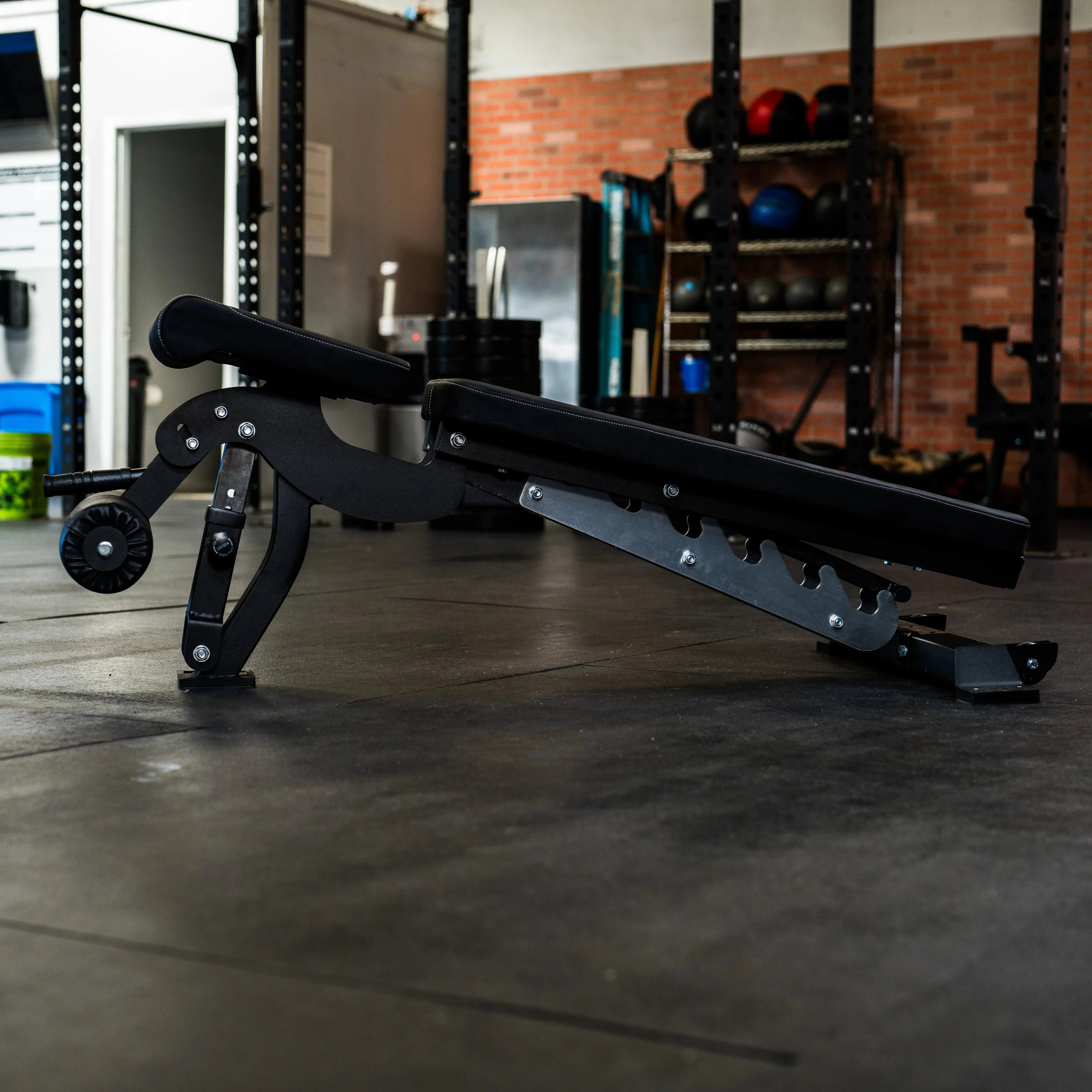 Flat/Incline/Decline Bench - Image 23